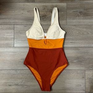Cupshe color block one-piece swimsuit